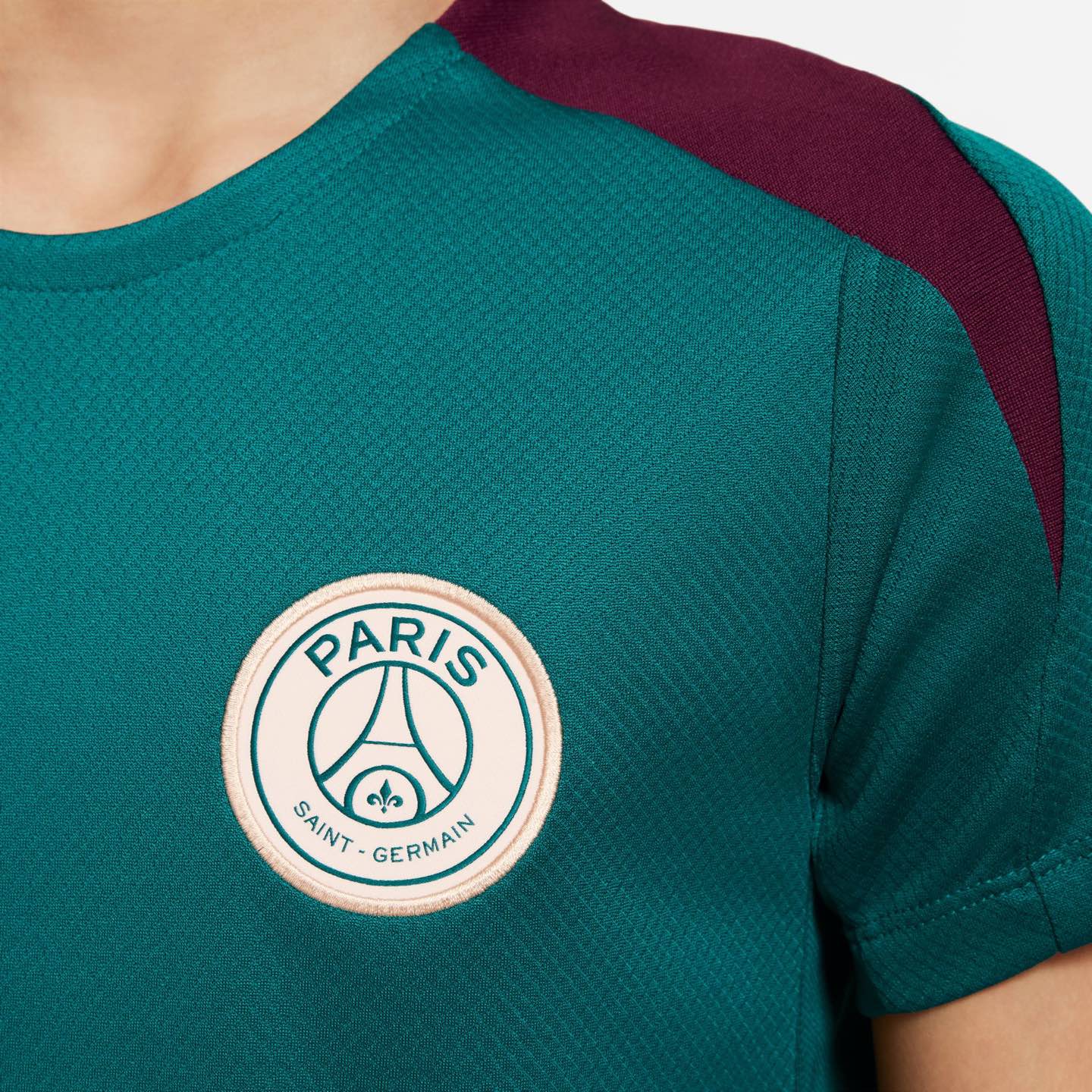 Paris Saint-Germain Strike Licensed Jerseys Nike