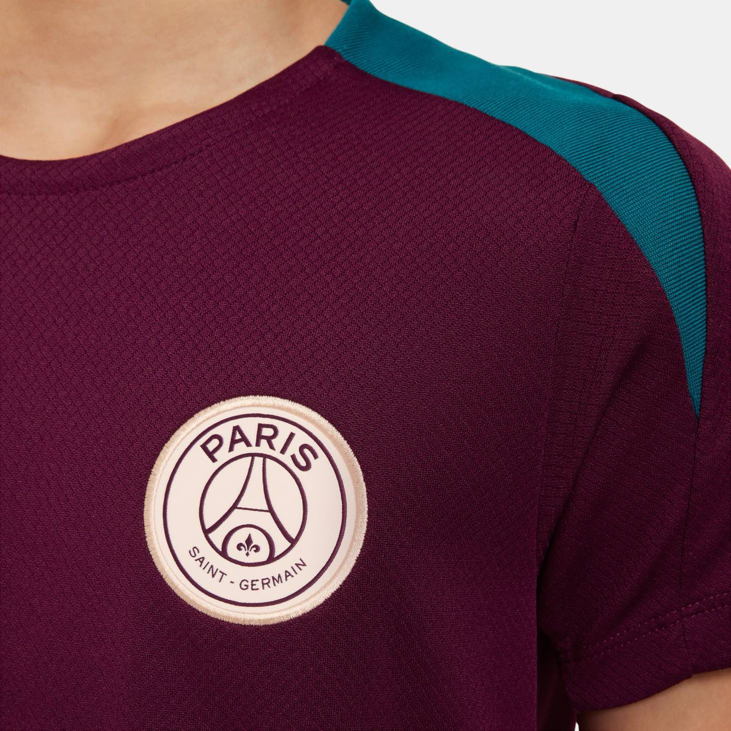 Paris Saint-Germain Strike Licensed Jerseys Nike