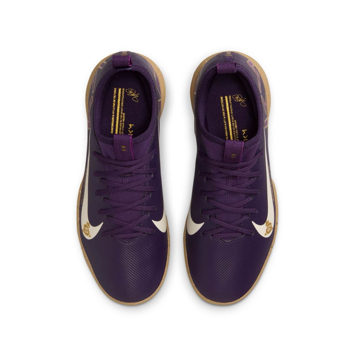 Nike Jr. Mercurial Vapor 16 indoor soccer shoes for kids