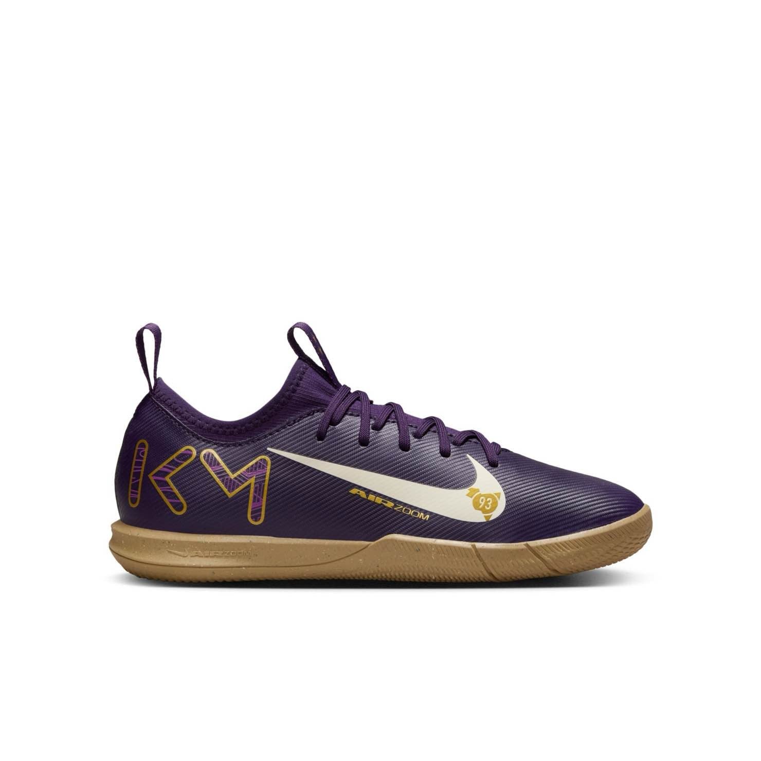 Nike Jr. Mercurial Vapor 16 indoor soccer shoes for kids