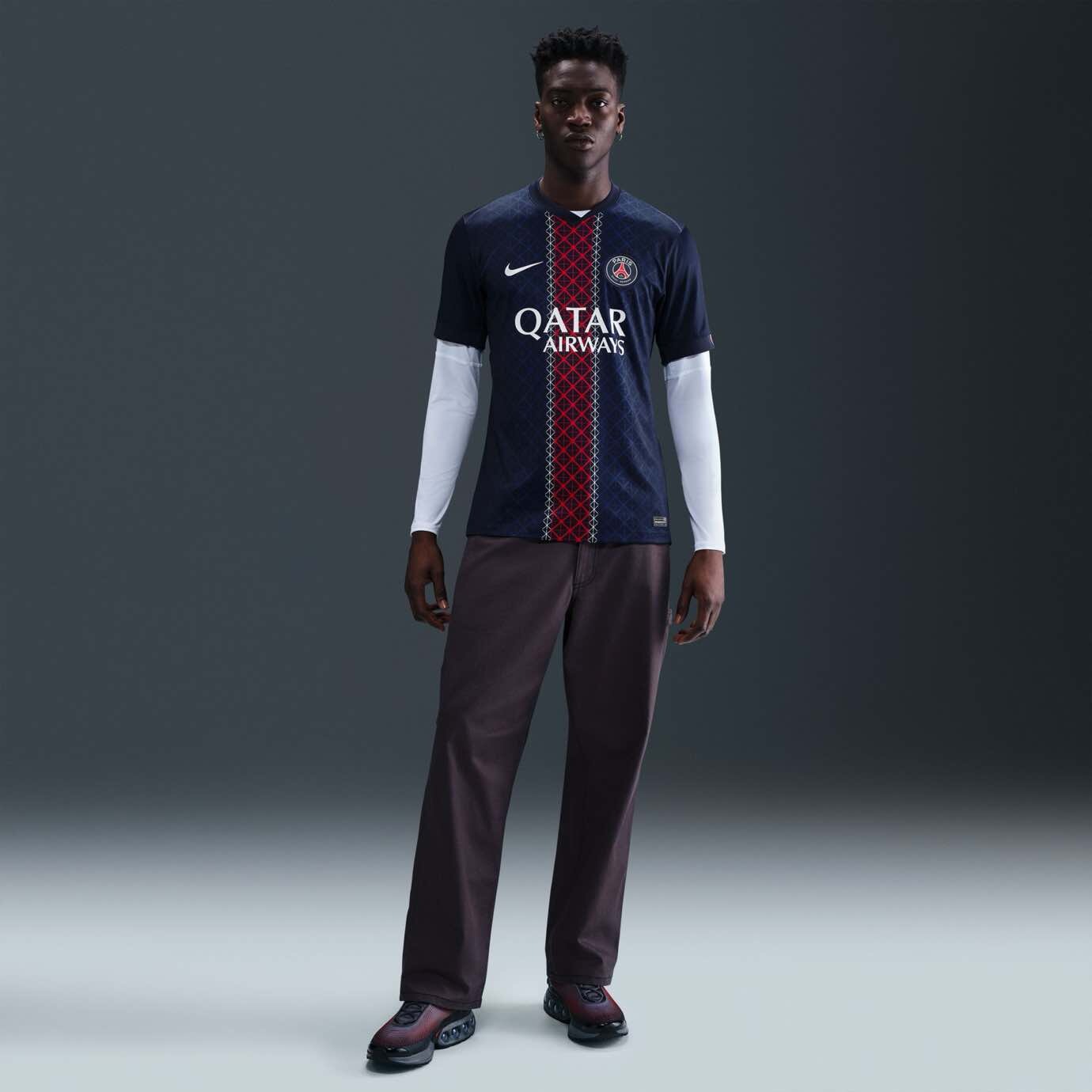 Paris Saint-Germain 2025/26 Stadium Home Licensed Jerseys Nike