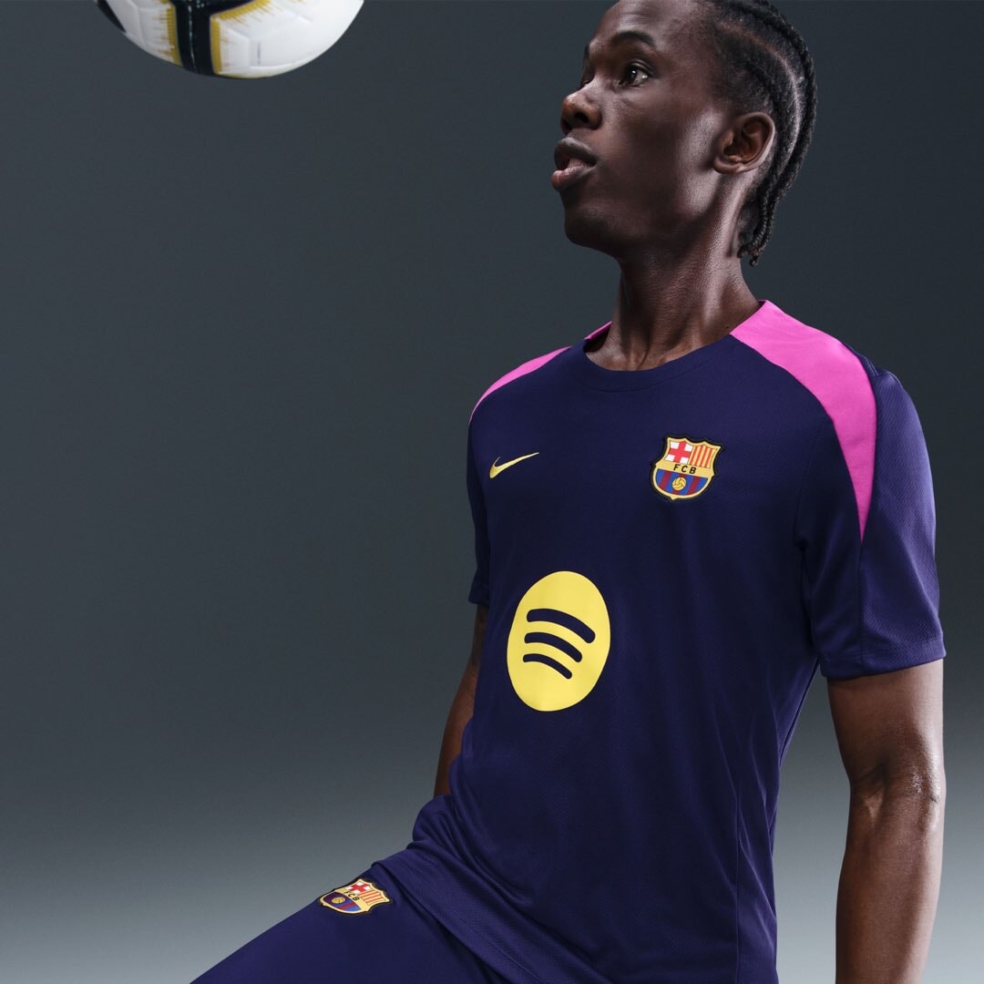 FC Barcelona Strike Training Tops Nike