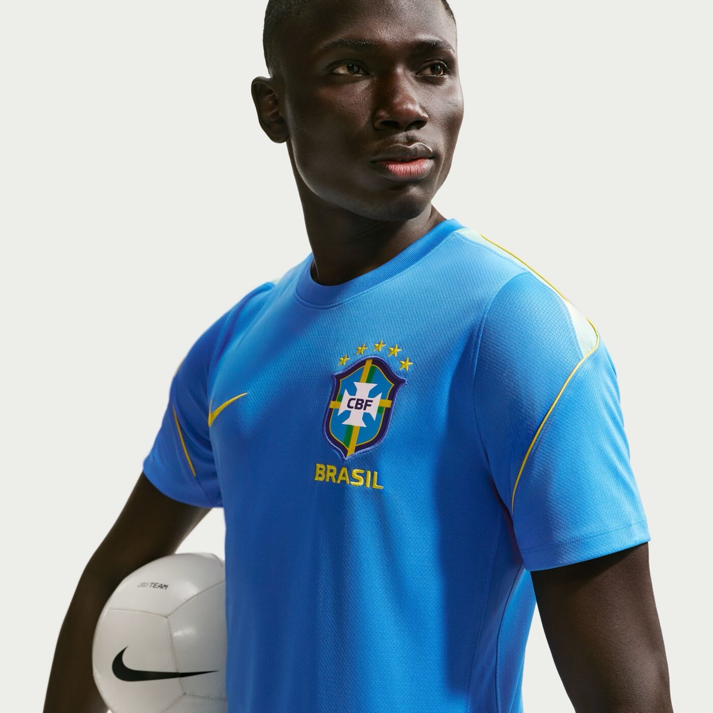 Brazil Strike Training Top Training Tops Nike