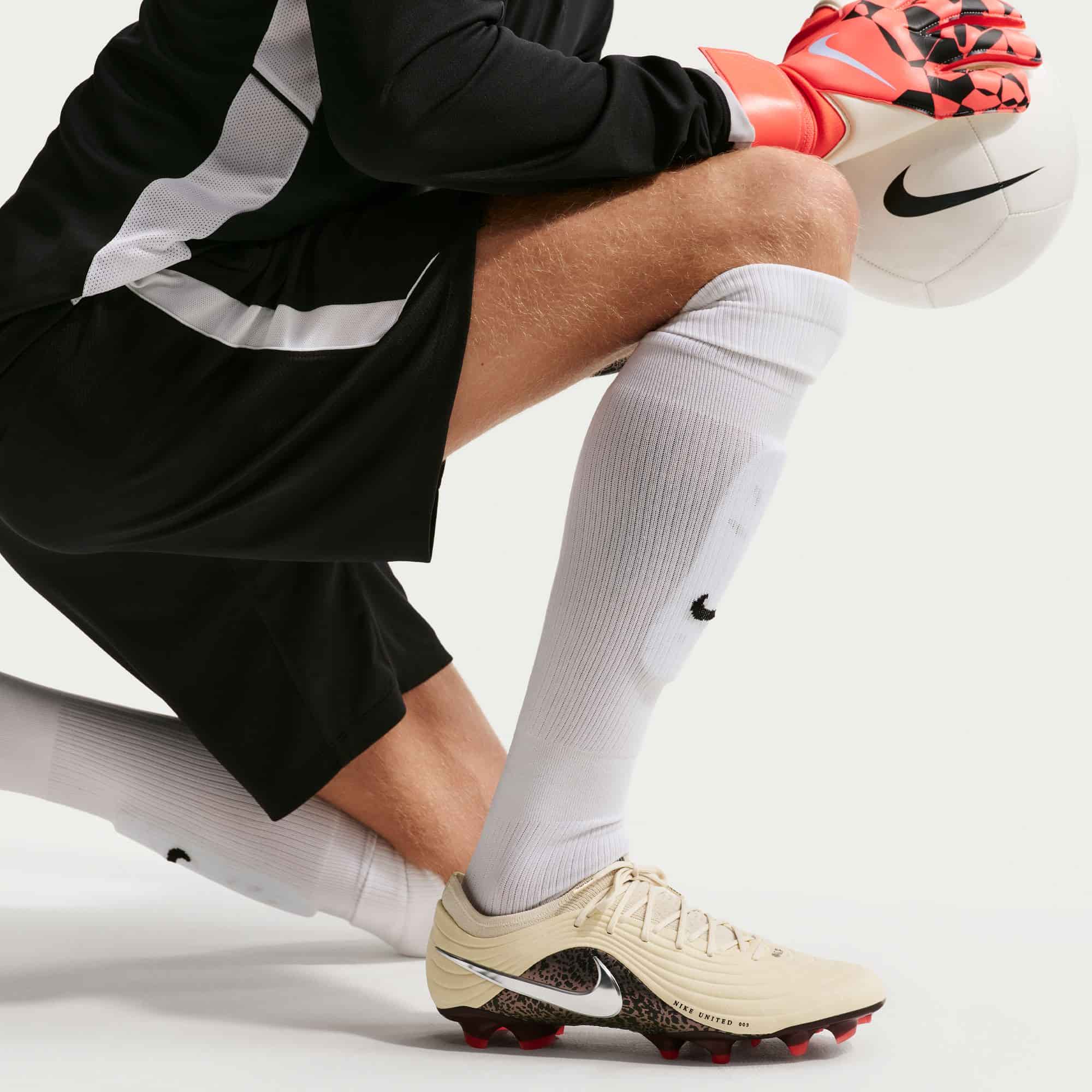 Nike United Tiempo Maestro Elite FG on-foot view