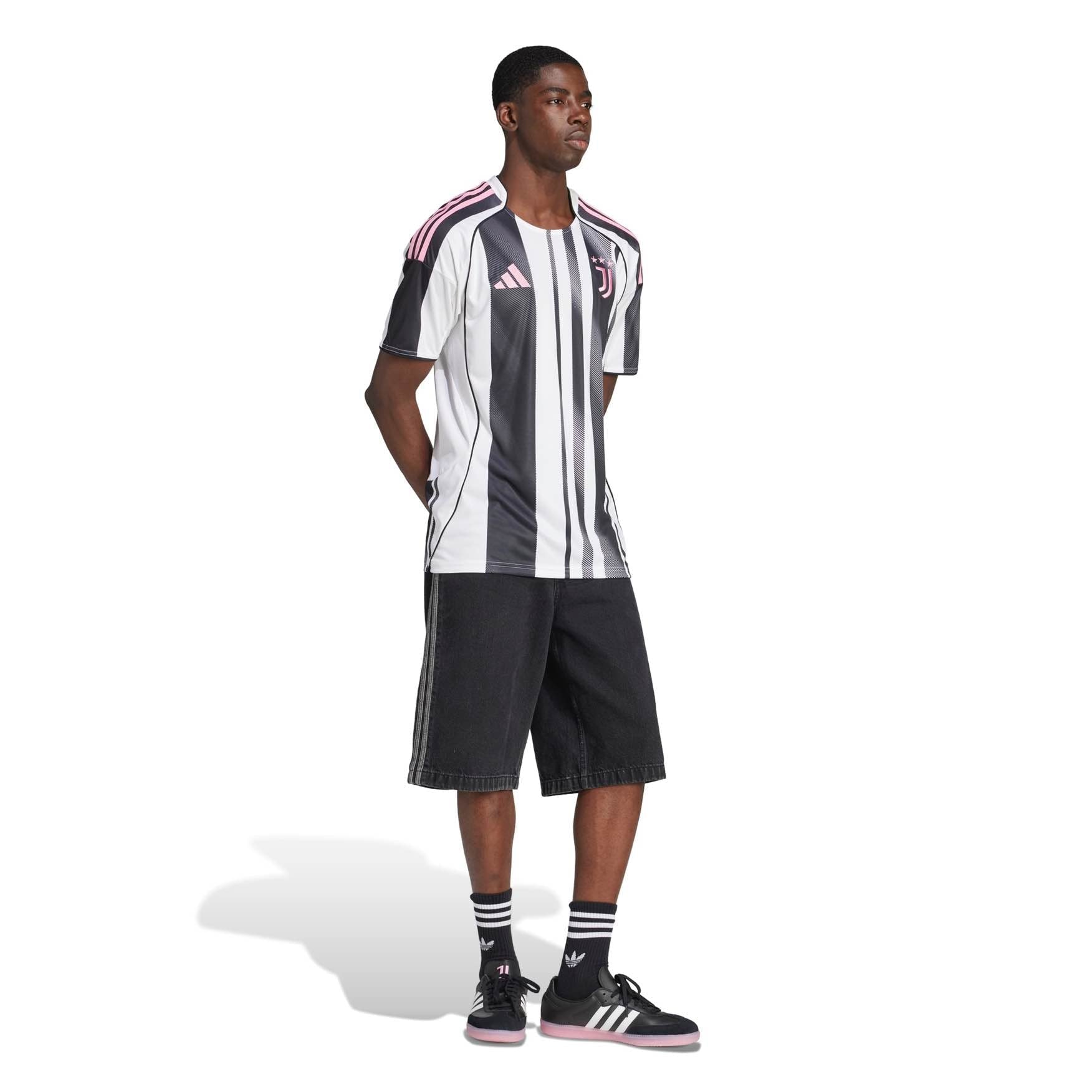 Juventus 25/26 Home Jersey Licensed Jerseys adidas