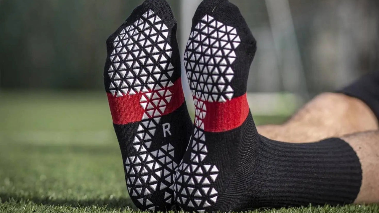 Pure Sleeves Black – Pure Grip Socks