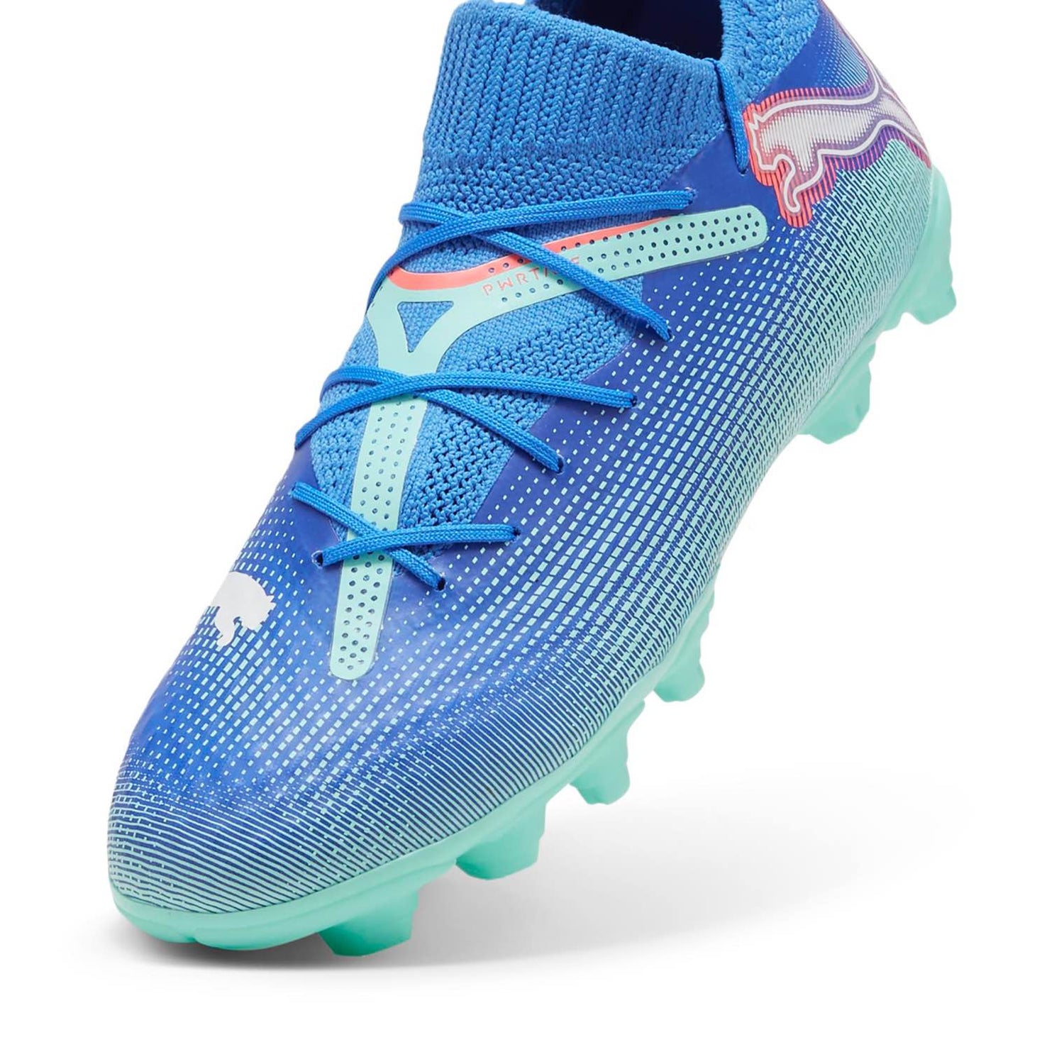 PUMA FUTURE 7 Pro Jr. soccer cleats with adaptive fit and superior traction