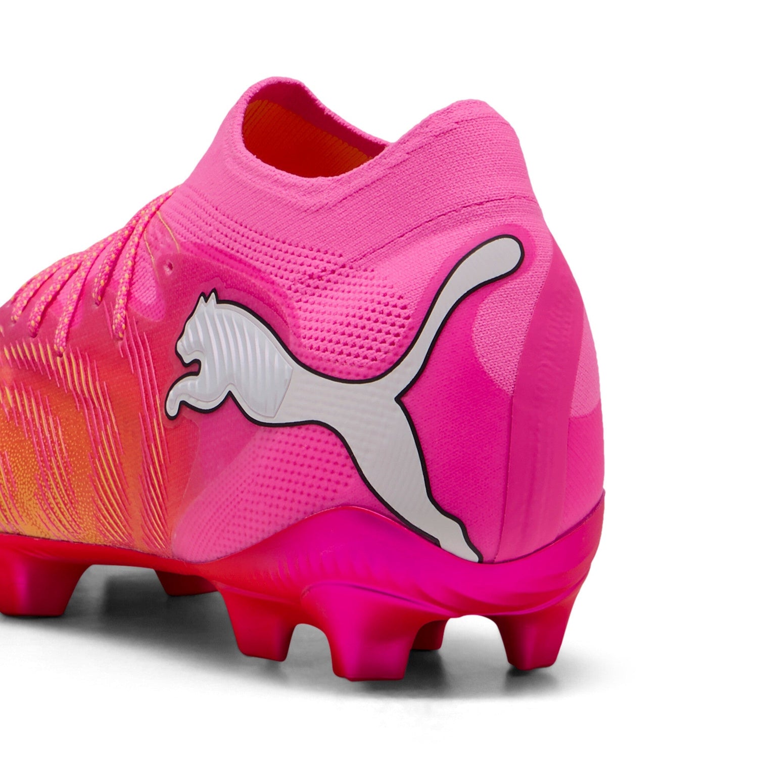 PUMA FUTURE 9 Ultimate FG soccer cleats heel view