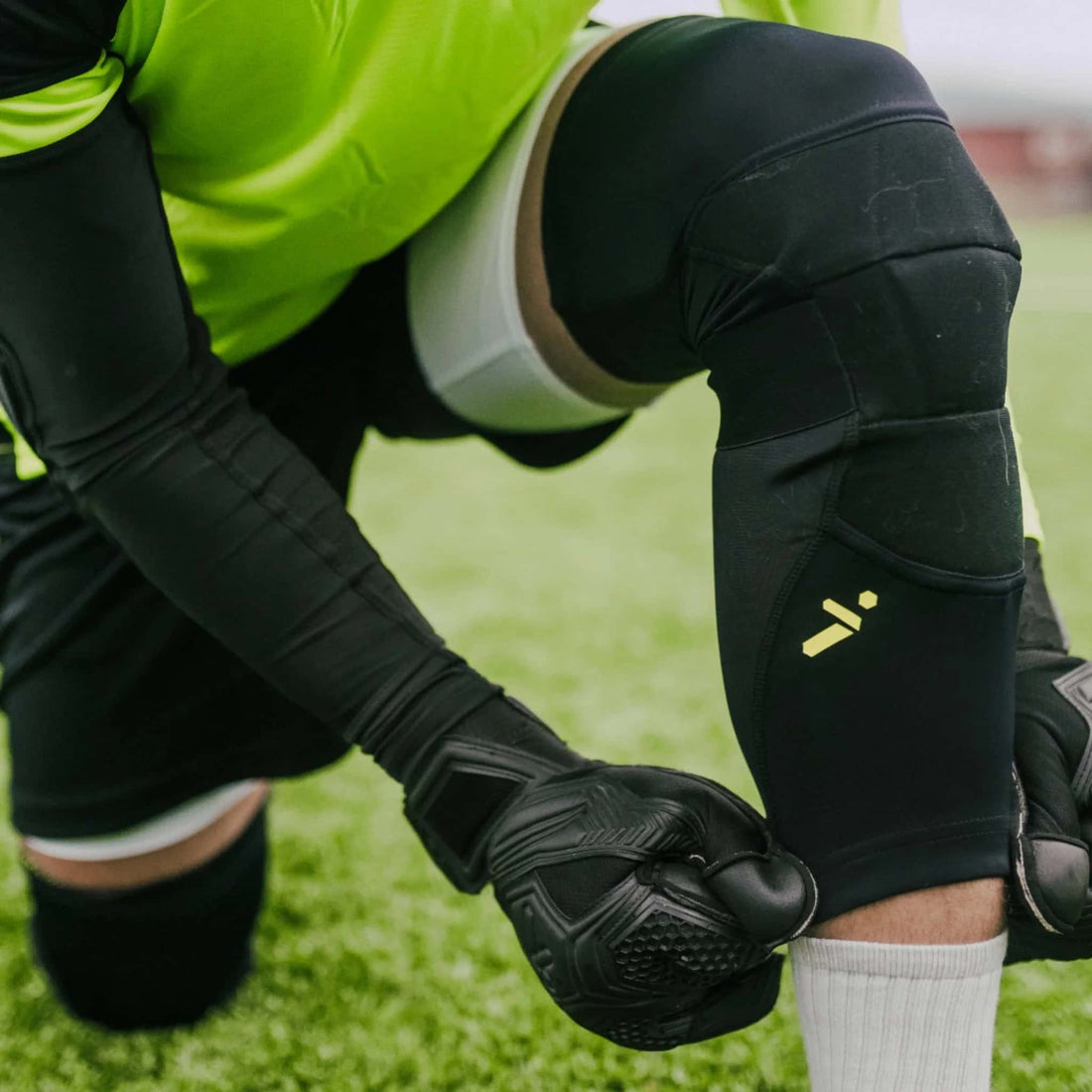 BodyShield Knee Guards Protection Gear Nike 