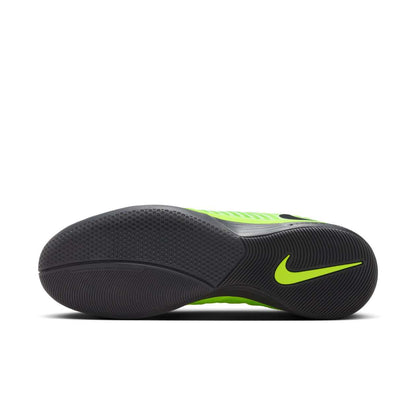 Nike Lunargato II indoor court soccer shoes showcasing their sleek design and performance features.