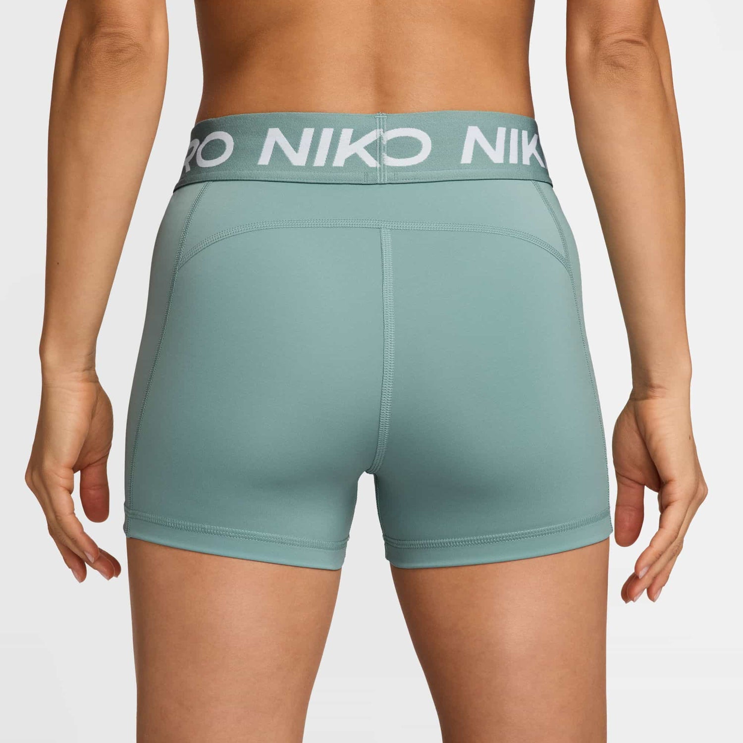 Nike Pro Women&