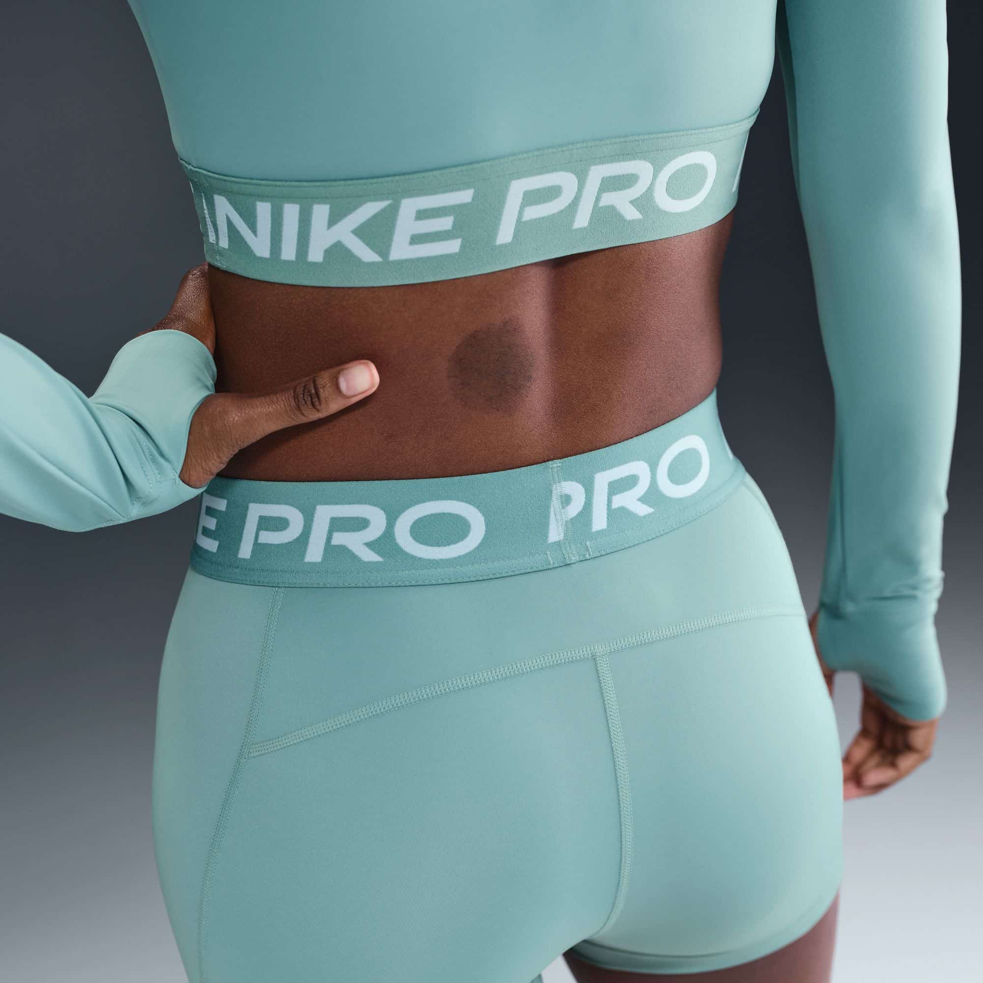 Nike Pro Women&