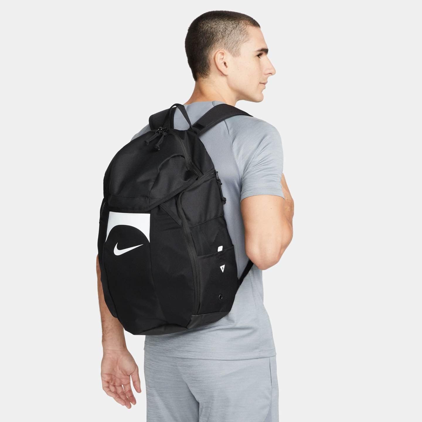 Black nike backpack best sale