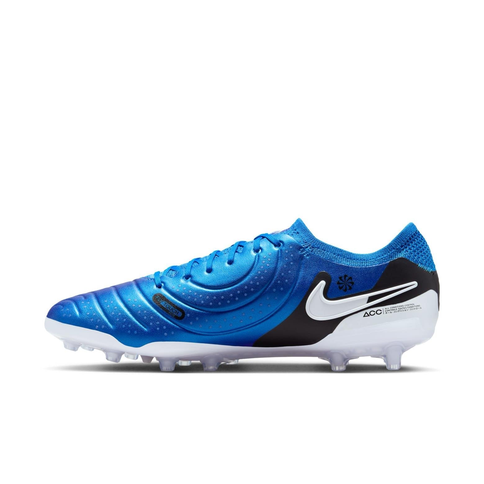 Nike Tiempo Legend 10 Elite AG for superior touch and control on artificial grass