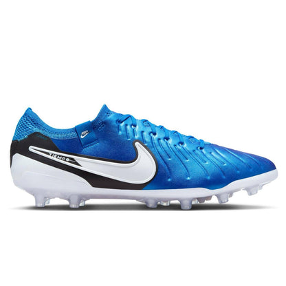 Nike Tiempo Legend 10 Elite AG for superior touch and control on artificial grass