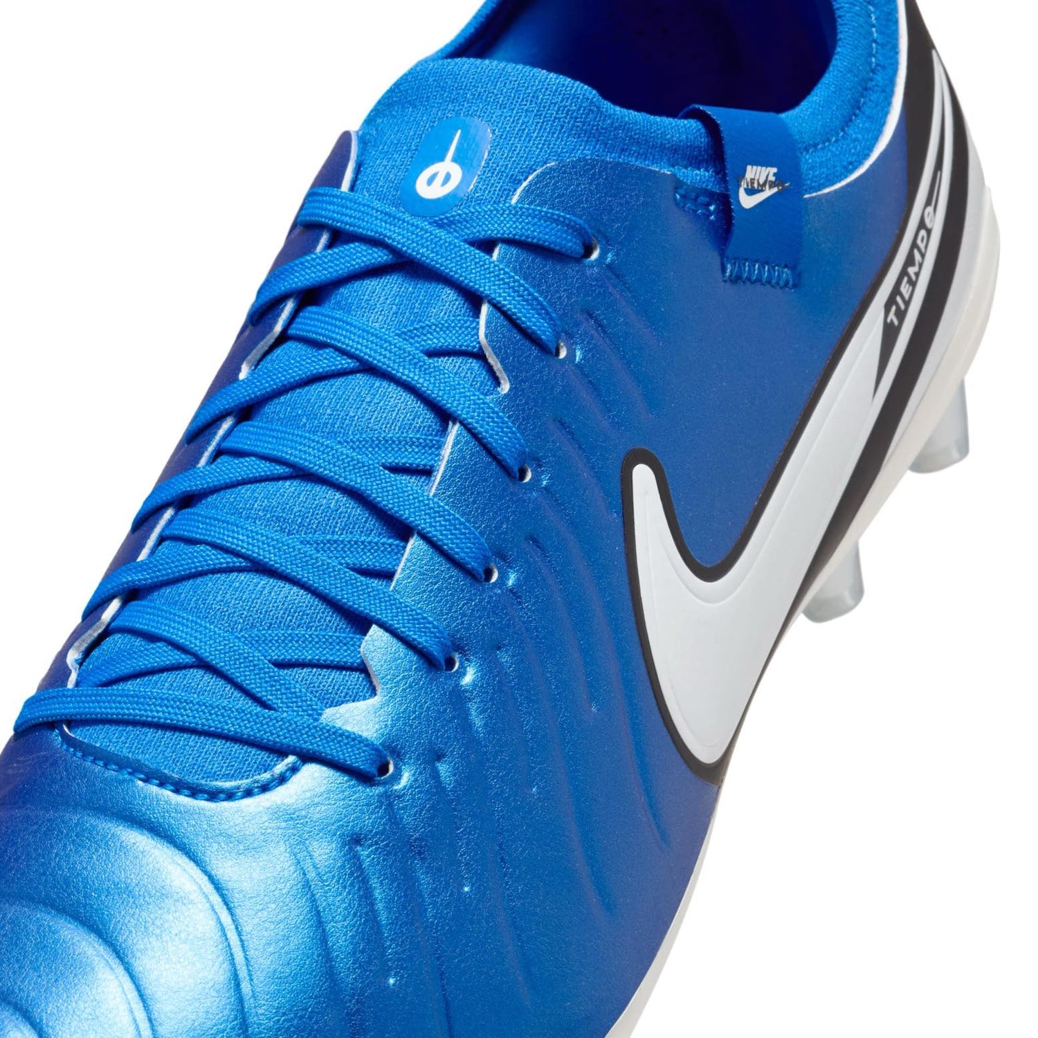 Nike Tiempo Legend 10 Pro AG for enhanced performance on artificial grass pitches