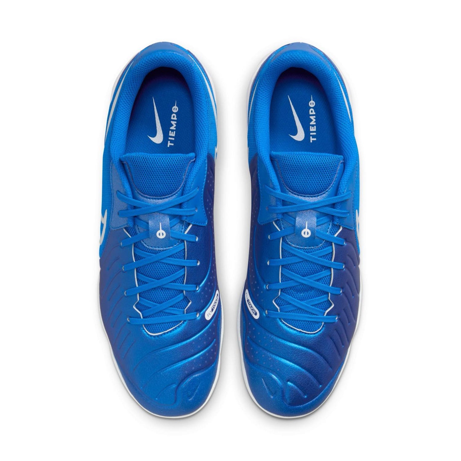 Nike Tiempo Legend 10 Academy IC indoor court low-top soccer shoes.