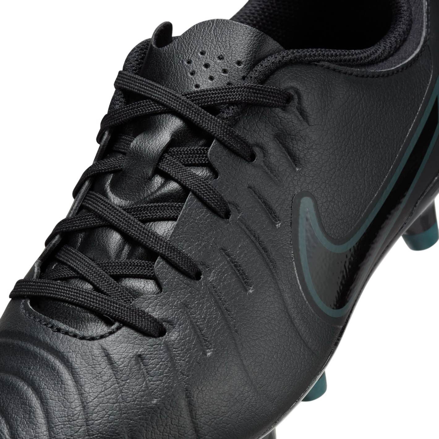 Nike Jr. Tiempo Legend 10 Academy MG