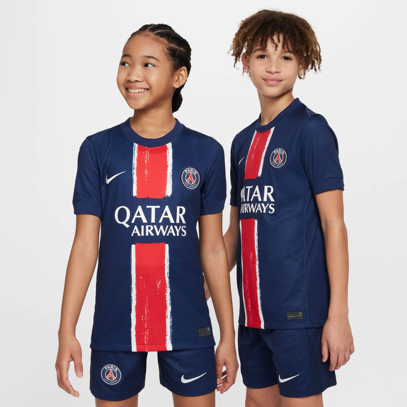 Paris Saint-Germain 2024/25 Stadium Home - Premium Soccer