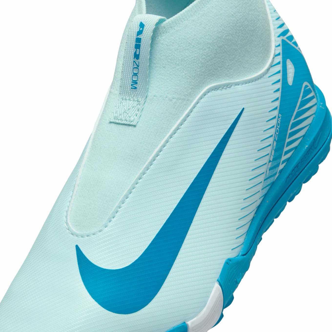 Nike Jr. Mercurial Superfly 10 Academy TF high-top soccer shoes for kids, with Air Zoom and NikeSkin for precision on turf fields.