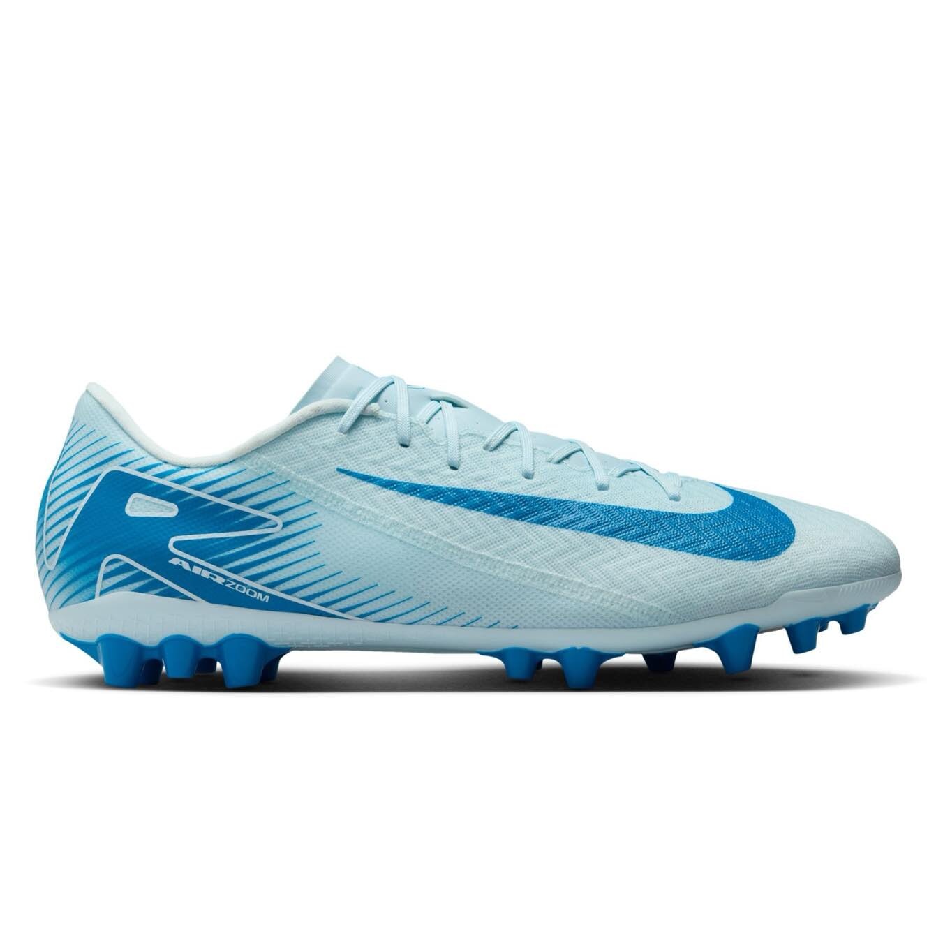 Nike Mercurial Vapor 16 Academy AG for a propulsive feel Premium Soccer