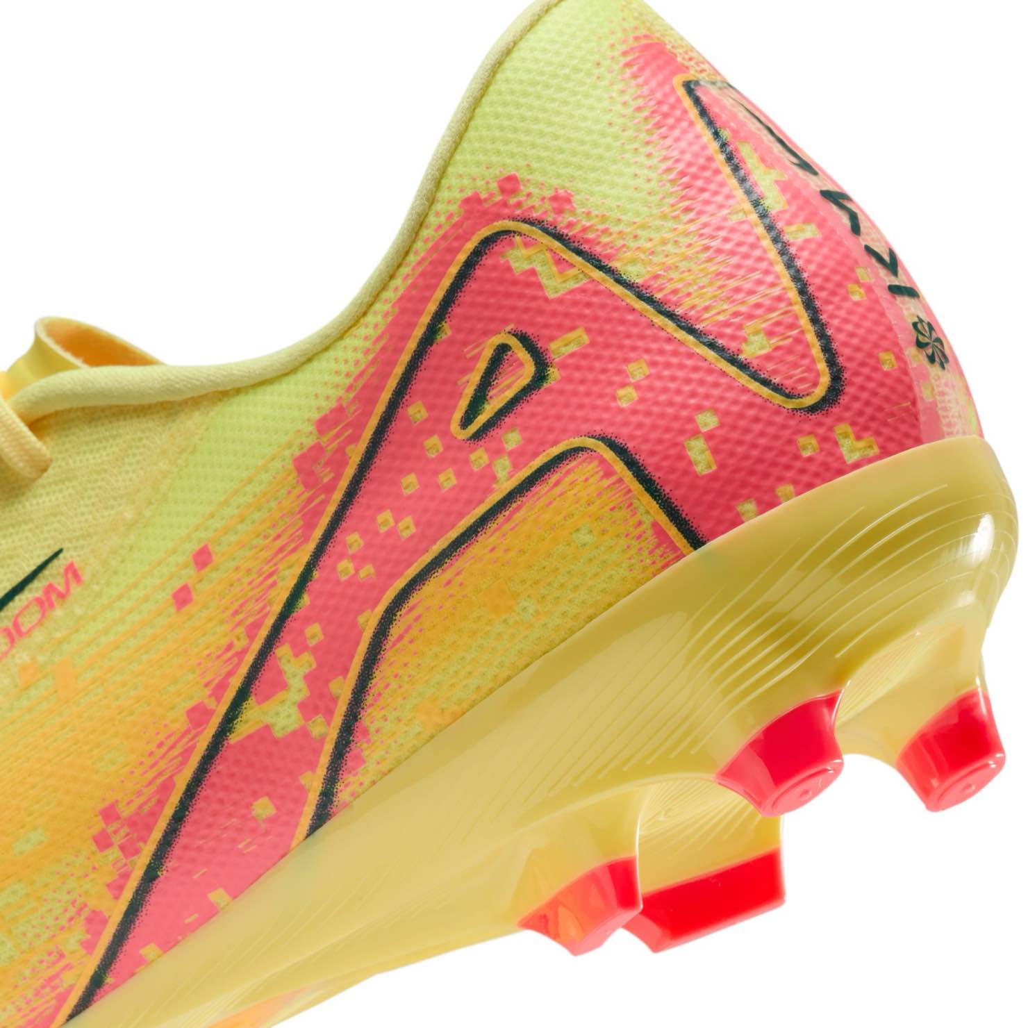 Nike Mercurial Vapor 16 Academy Kylian Mbappé MG Low-Top Soccer Cleats