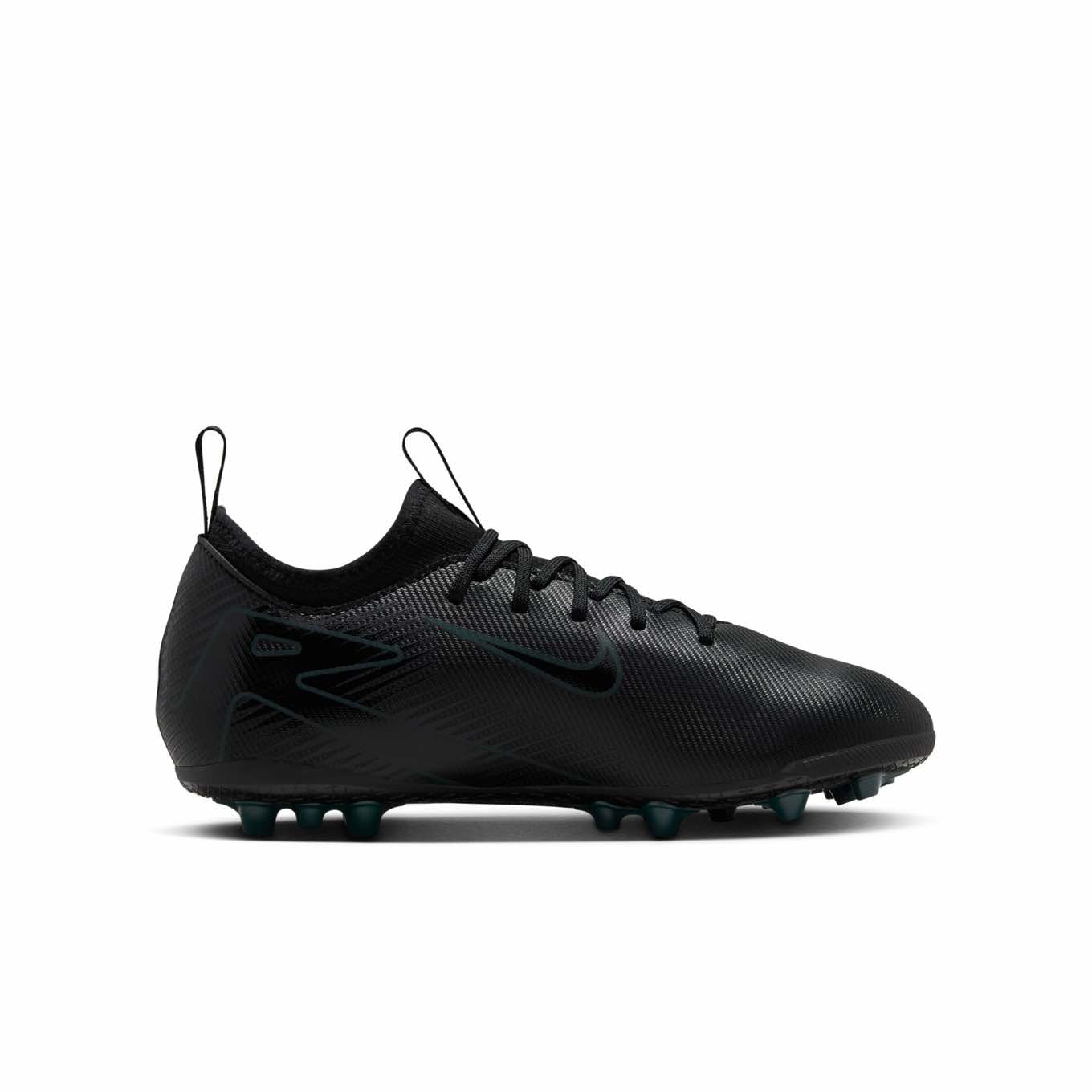 Nike Jr. Mercurial Vapor 16 Academy AG Soccer Cleats