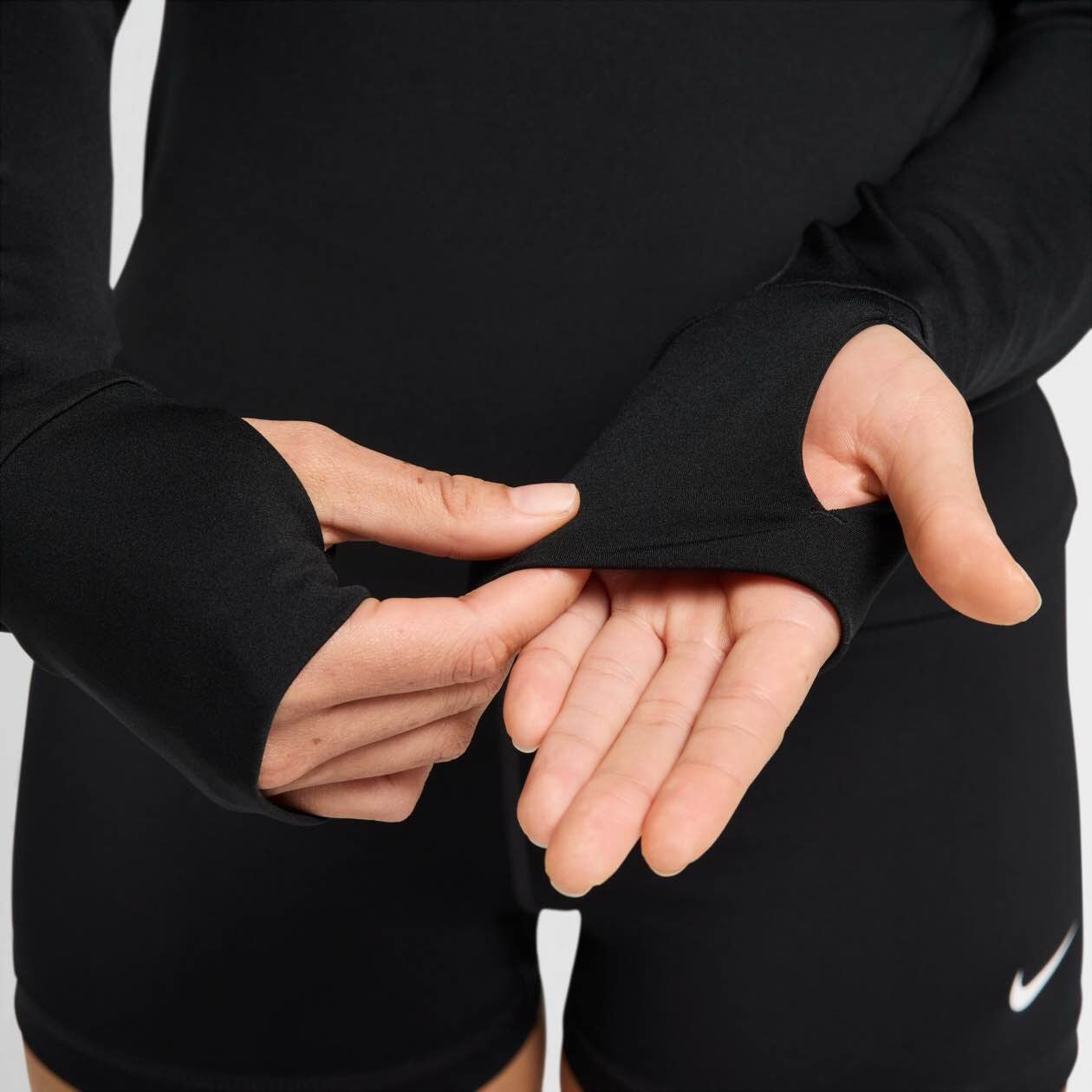 Nike compression long sleeve women's best sale