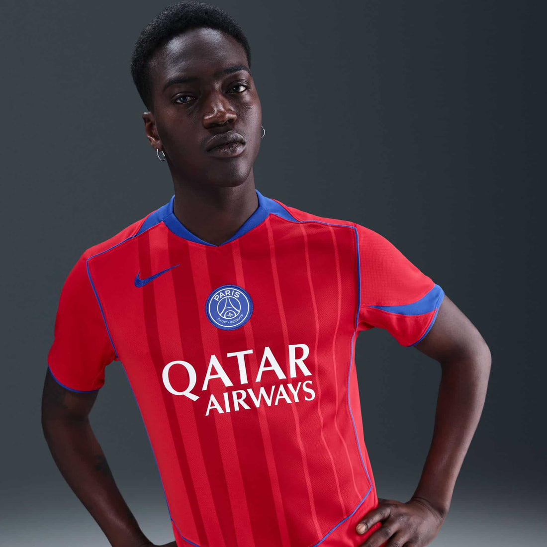 Paris Saint-Germain 2025/26 Stadium Third Official Jerseys Nike Red S 