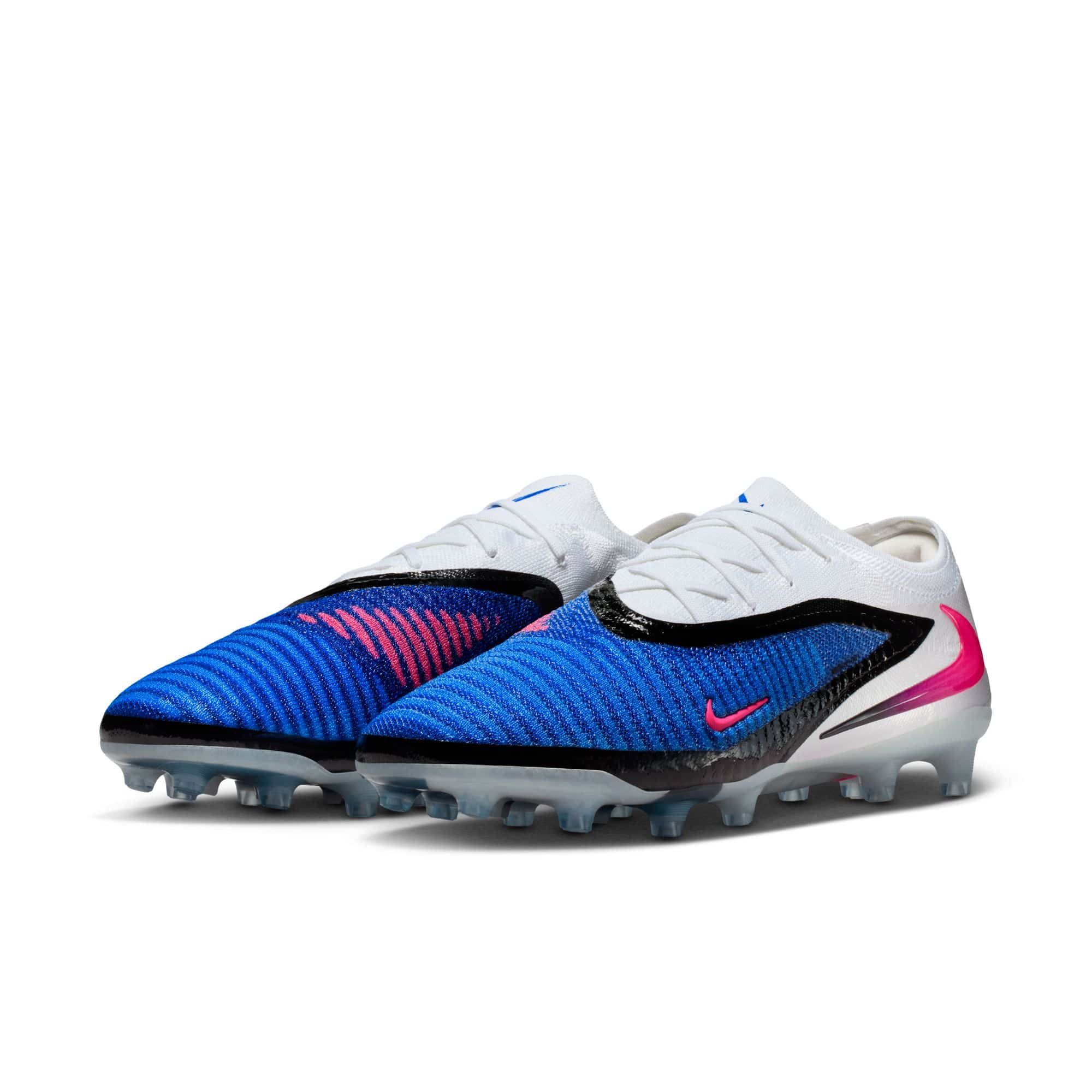 nike phantom vision artificial grass