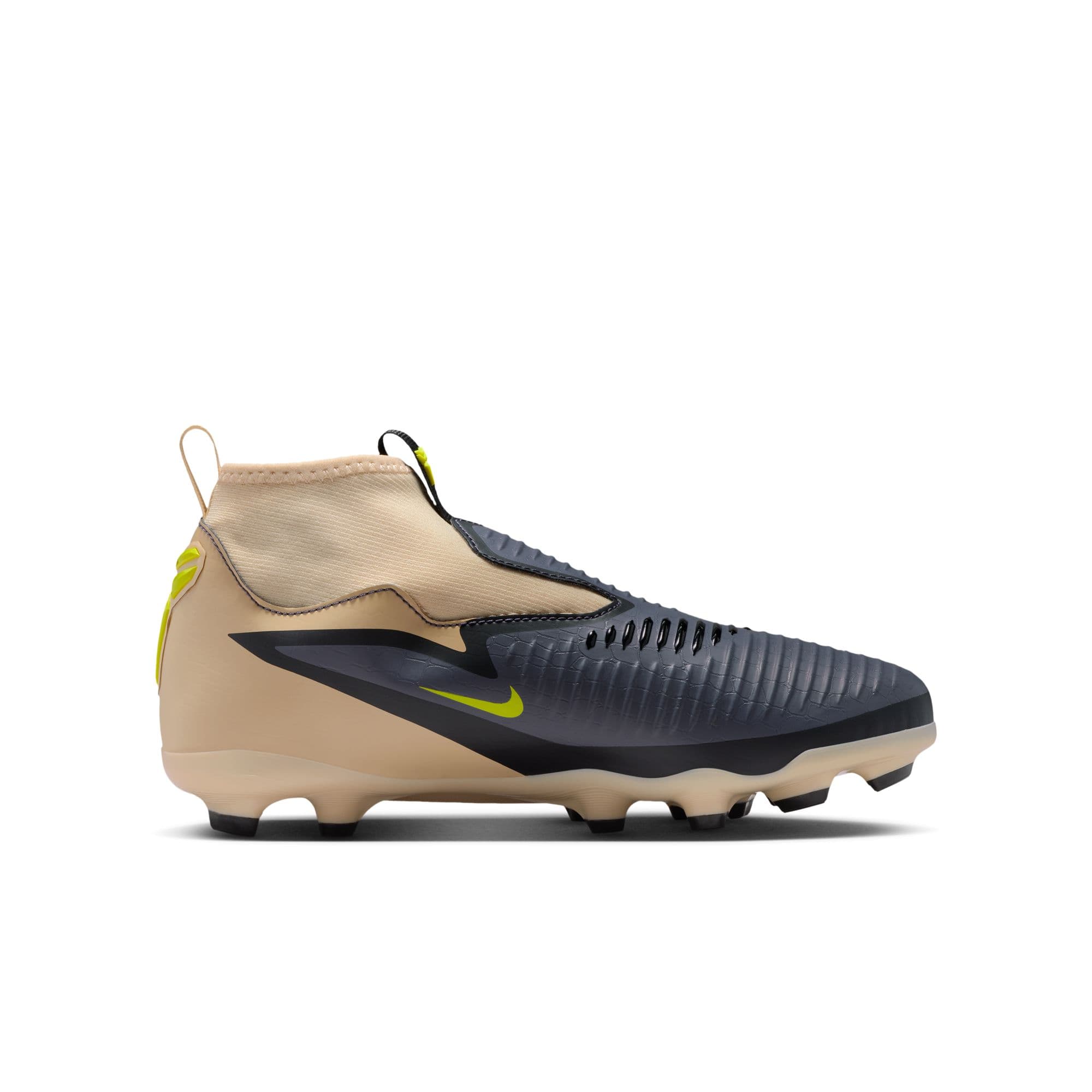 12.5 c soccer cleats