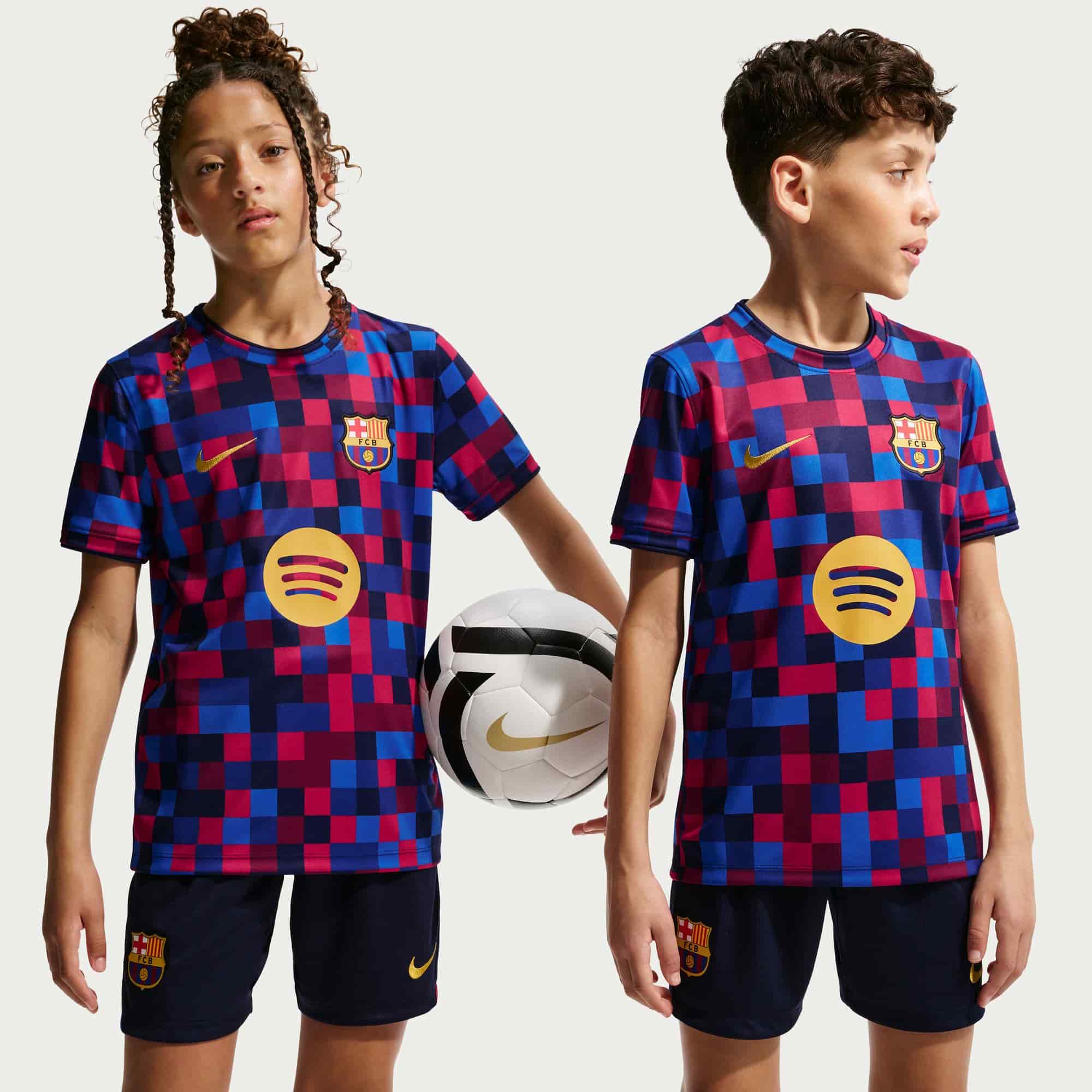 FC Barcelona Pre-Match Jersey Youth Pre-match Tops Nike Red YXS 