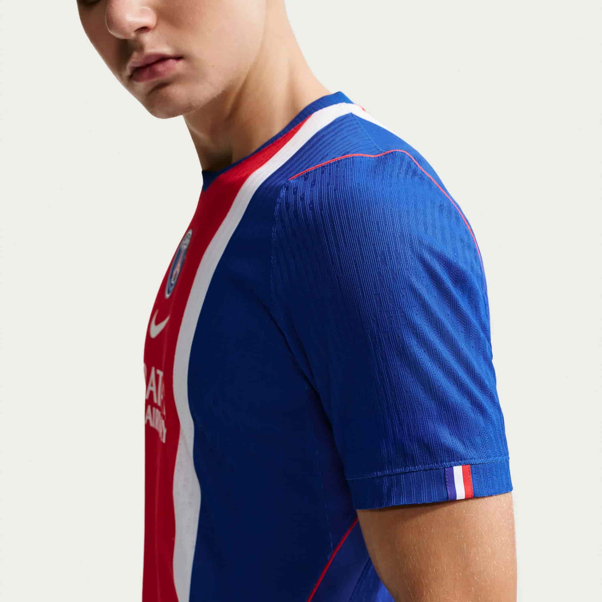 Paris Saint-Germain 2026/27 Match Home Authentic Jersey Official Jerseys Nike 
