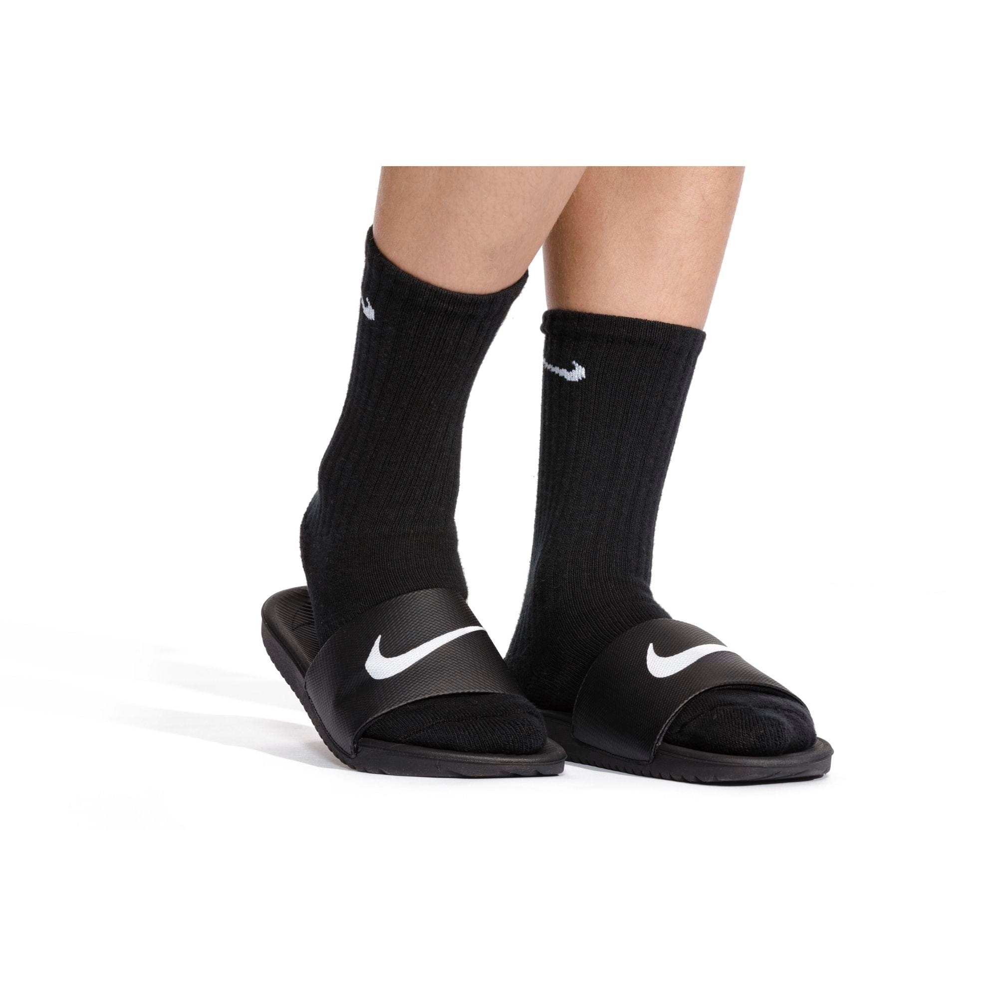 Black nike kawa slides best sale