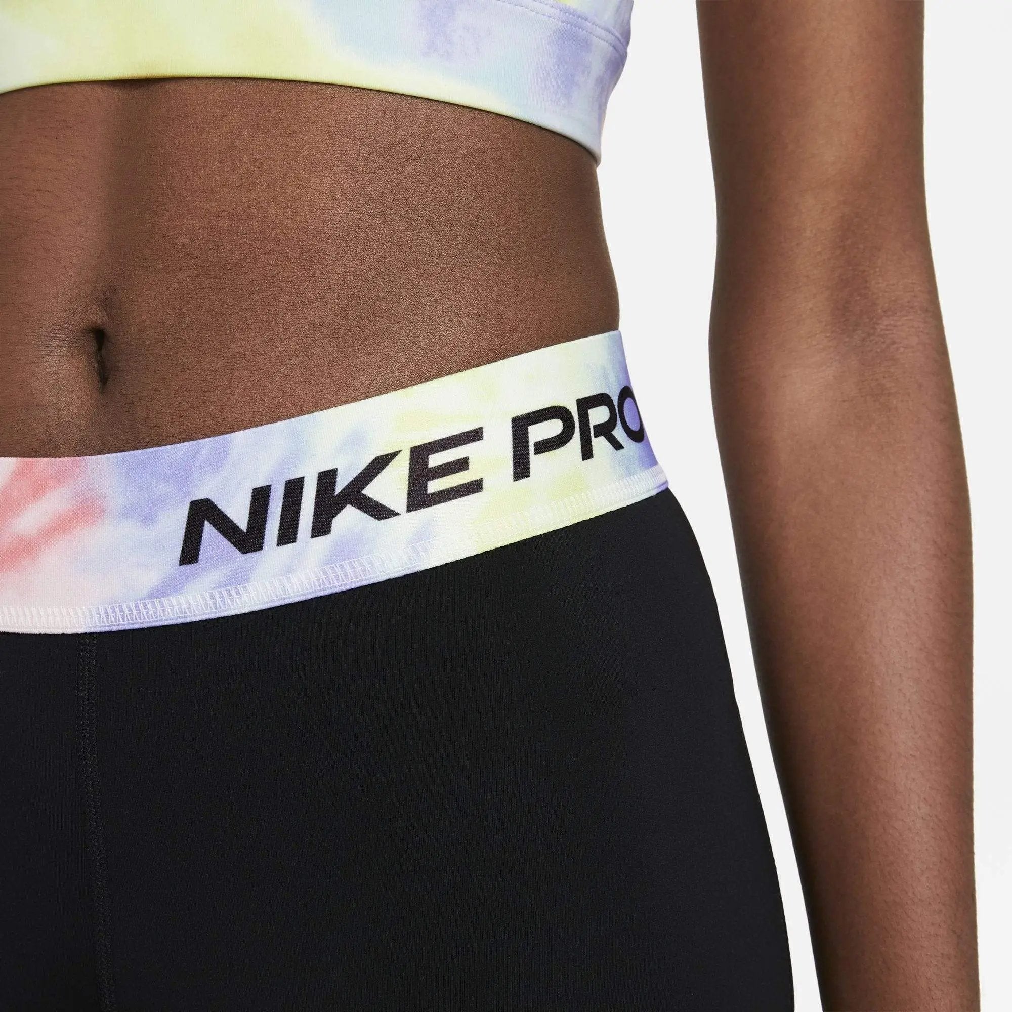 Nike Pro Women&